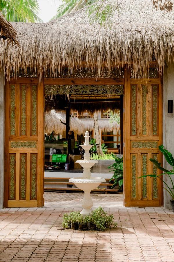 Las Palmas Villas And Casitas Siargao Хенераль-Луна Екстер'єр фото